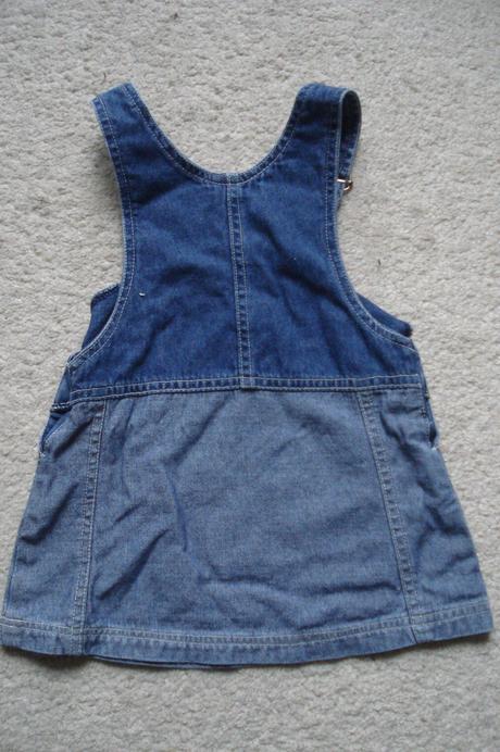 Riflové šatičky, 74