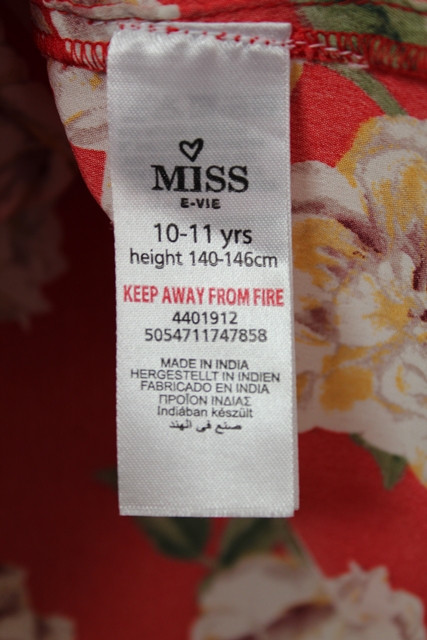 Blůzka vel. 10 - 11 let, 146