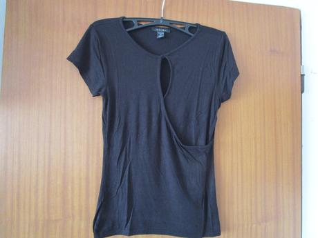 Pěkné černé bavl. elast. tričko zn. amisu, vel. m, amisu,m