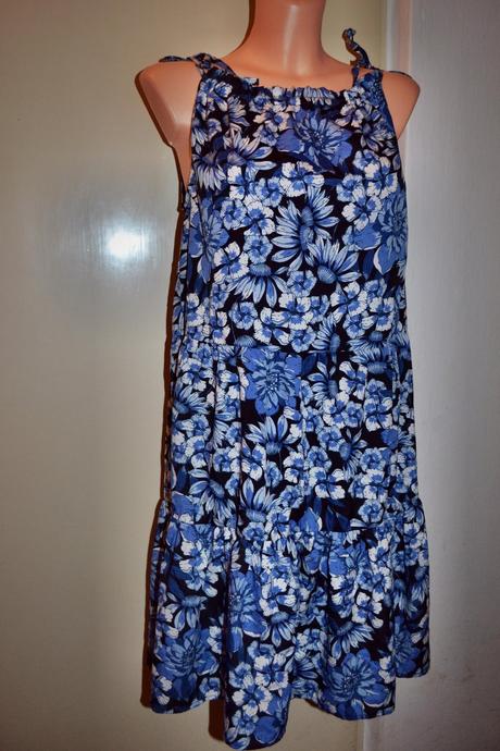 Lehké dámské letní šaty,v.l, l