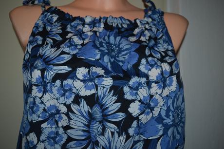 Lehké dámské letní šaty,v.l, l