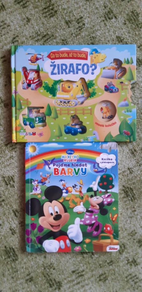 Knížky - mickey (okénková) a žirafa (hýbací),