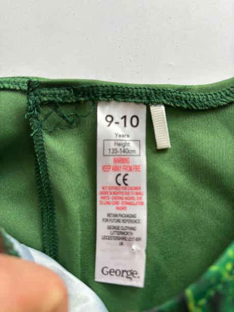 St4/ kostým halloweenský- v.9/10 let, 