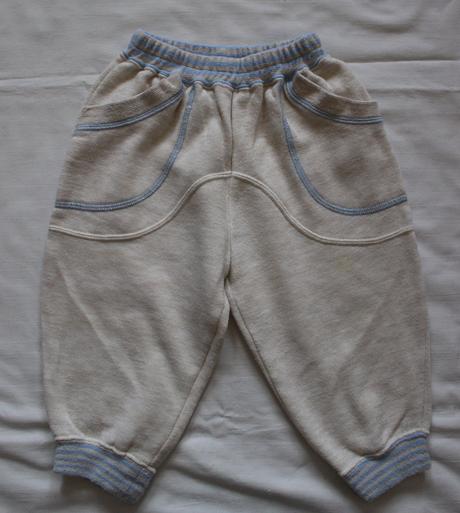 W372, bavlněné tepláky 6-9 měs., adams,74