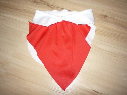 Doplněk na krk ke kostýmu,