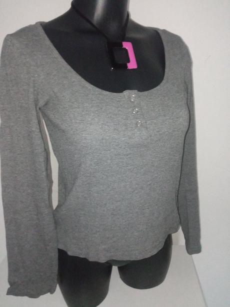 Dámská trika velikost m, m