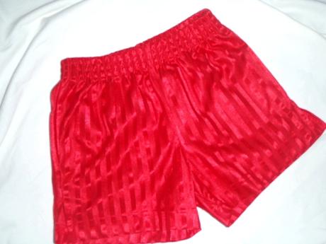 Super jasné červené dresíkové šortky, george,110