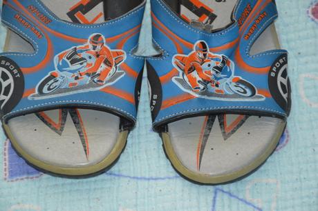 32 33 pantofle s motorkou, 32