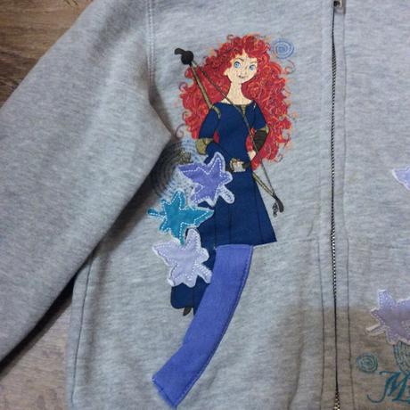 Mikina ,,princezna merida - rebelka", disney,116