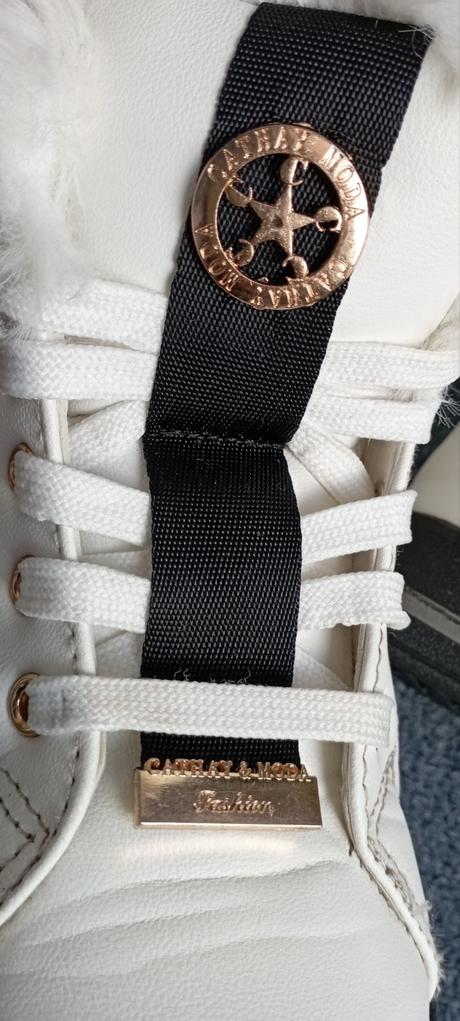 Boty s chlupem zn."cathay moda" vel."32", 32