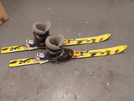 Dětské lyže rossignol 110 cm a lyžáky alpina 33, rossignol,110-119 cm