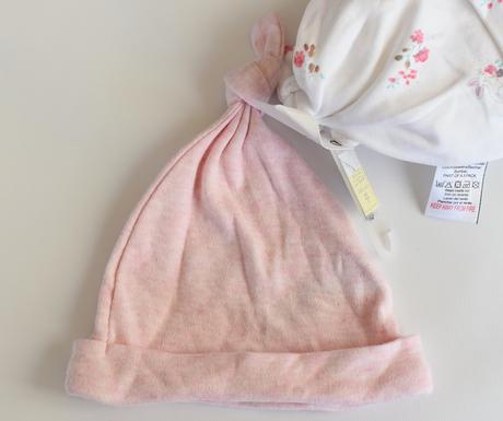 Čepičky vel. first size, next,50