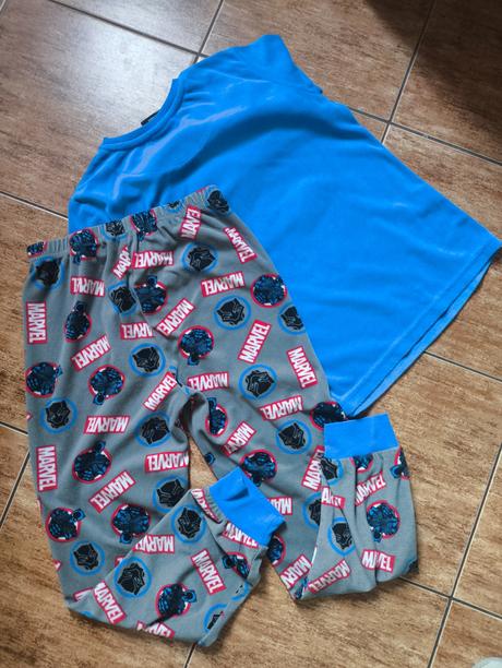 Mikro plyšové pyžamo, primark,140
