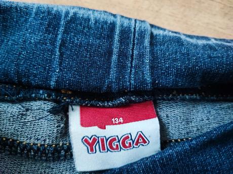 Džegíny, yigga,134