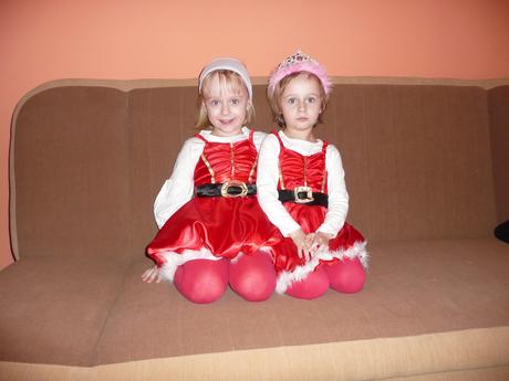 Maska kostým vánoční šaty vel 98/104 2/3 roky, 98