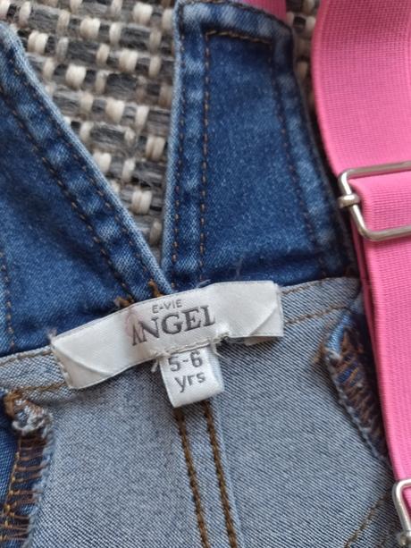 Laclacove kratase, 110