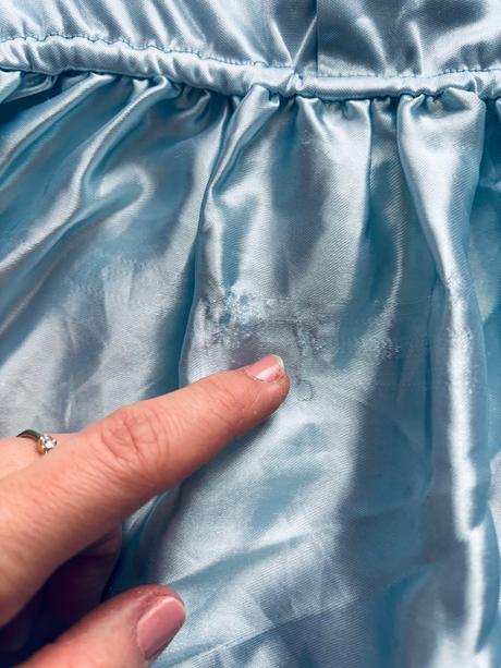 K1/ kostým frozen ii elza - v.5/6 let, 