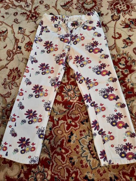 Květinkové kalhoty, lupilu,104