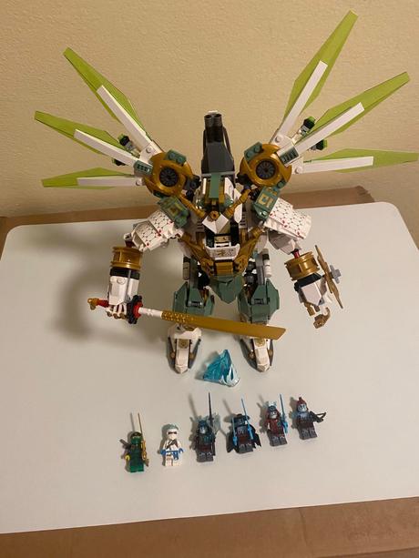 Lego ninjago set 70676,
