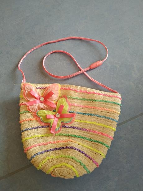 Kabelka pro nejmenší, 