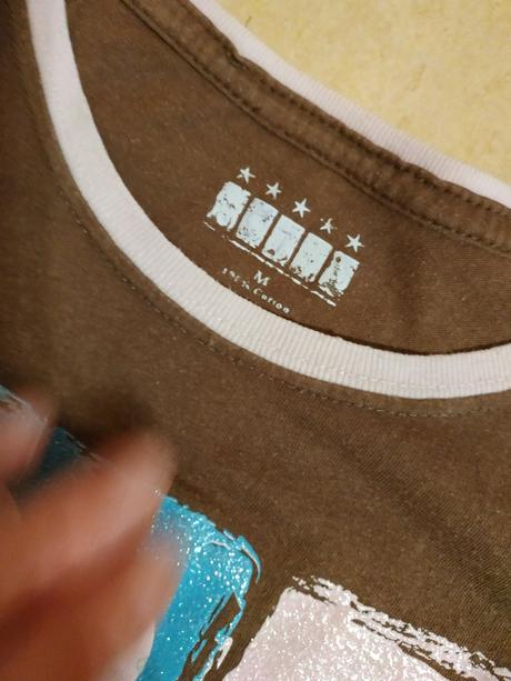 Tričko vel.122, 128