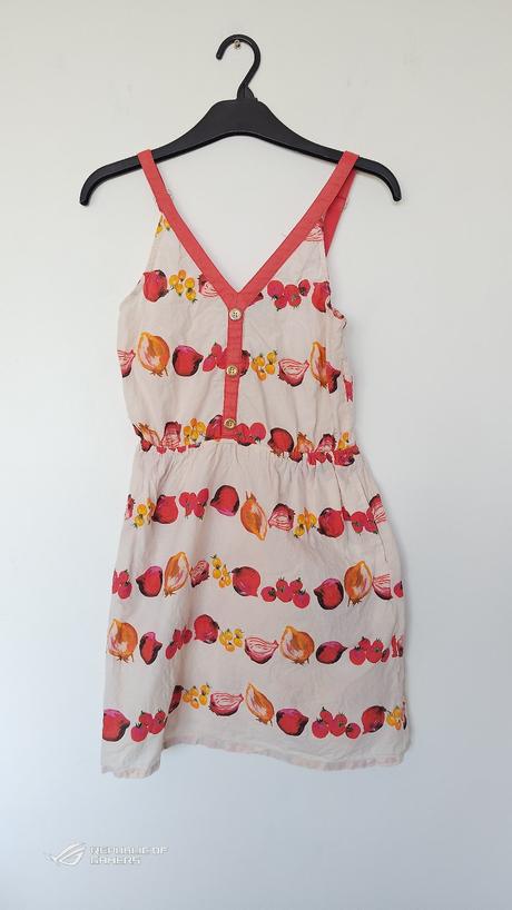 Šaty, atmosphere,36