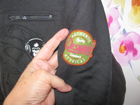 Zimní šedočerná skvělá bunda s kapucí desigual, desigual,164