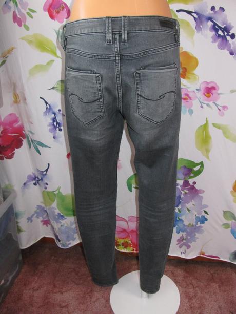 Dámské šedé džíny, slim fit, sepraný efekt, quiksilver,38