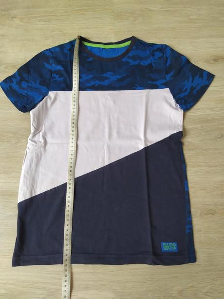 Modré maskačové tričko, 140