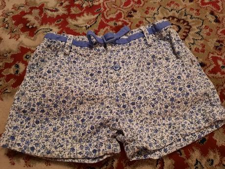 Kytičkové kraťasy, mothercare,98