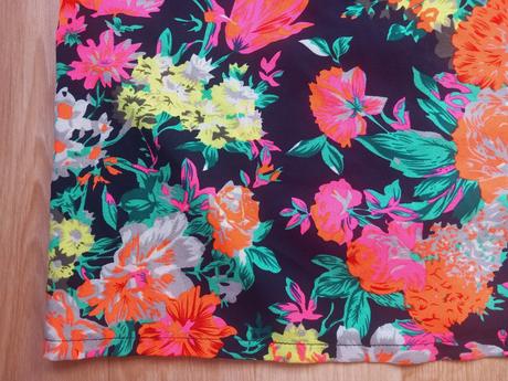 Květované šaty vel. l - xl - n.o.v.é, l