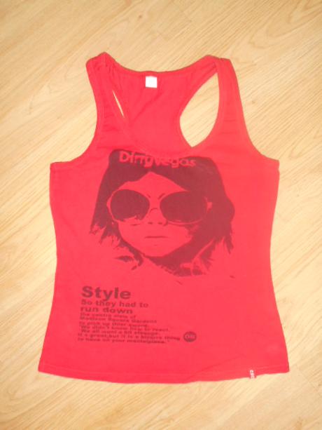 Dívčí,dámské trika vel.158   2  kusy, c&a,158