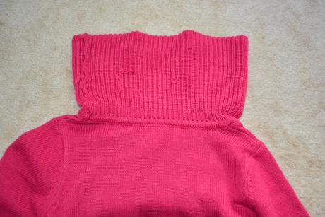 Svetřík rolák se srdíčkem, c&a,122