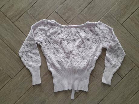 Pudrově růžový úpletový svetřík, náznak zavinování, takko,34