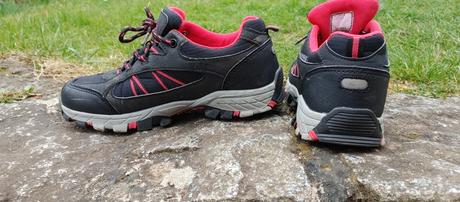 Trekové boty v.34, 34