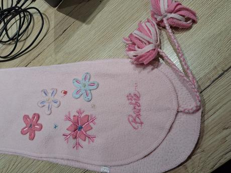 Dívčí šála,, 86