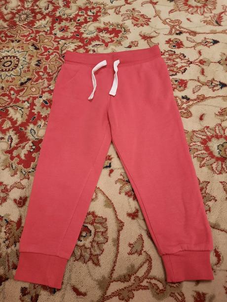Malinové tepláky, h&m,104