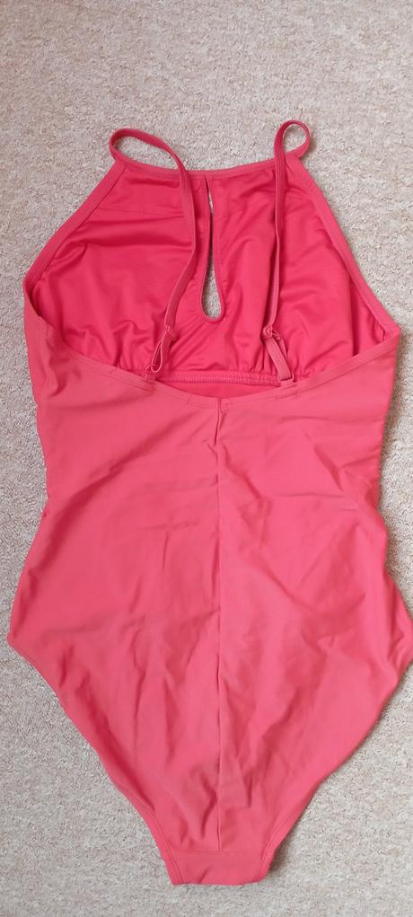 Jednodílné plavky zn."janina" vel."m", m