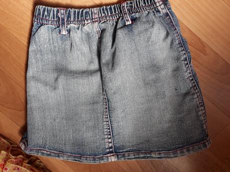 Riflová sukně, 116