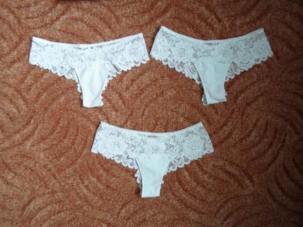Bílé krajkové kalhotky brazilky tanga, m