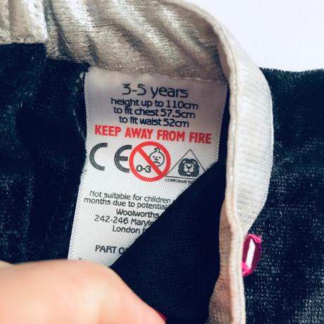 St7/ kostým kočička - v.3/5 let, 