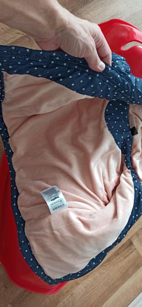 Zimní bunda, lupilu,74