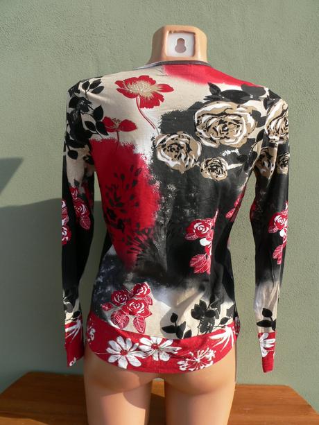 Květovaná halenka tričko top bonita - vel.s, s