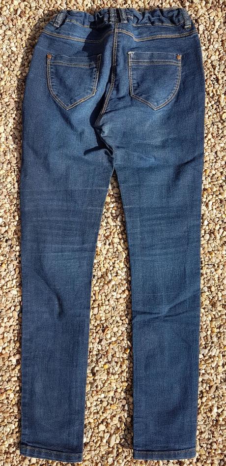 N41	dívčí rifle vel. 152, pepperts,152