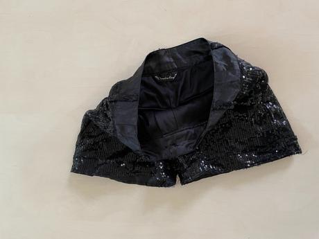 Flirtové černé kratásky, vel 10/11 let,, 146