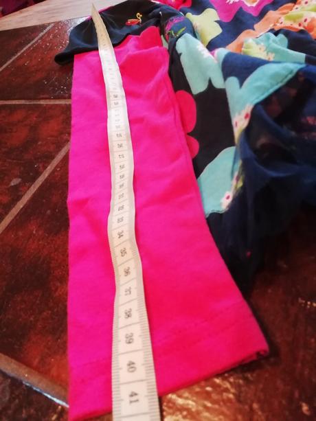 Krásná nová tunika pro slečnu 98-104, 98