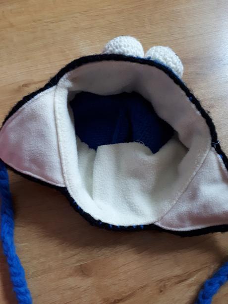 Bezva teplá příšerková čepice, 104