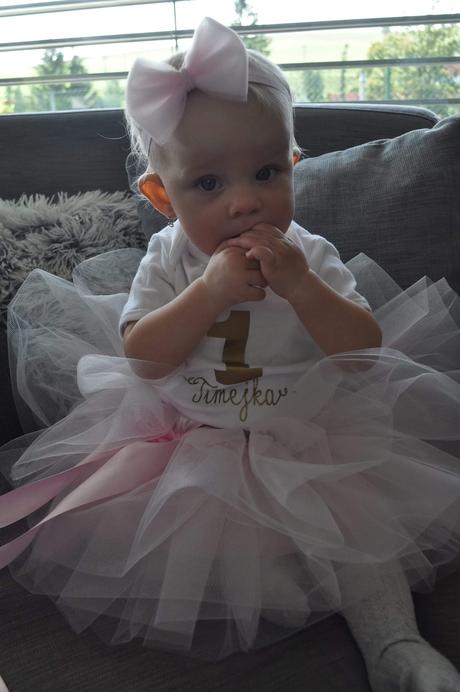 Tutu sukynka a čelenka, 80