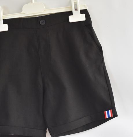 Kraťasy vel. 4 roky, 104