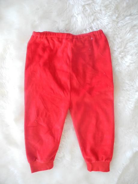 Sametový komplet, 80